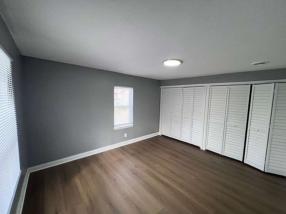 5th image of 15163 Beech Daly Rd