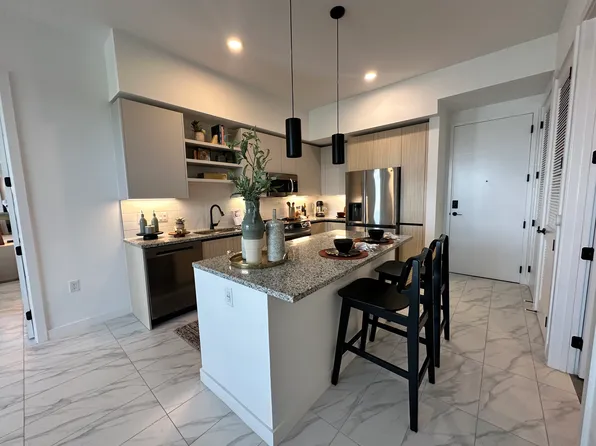 2063 NE 169th St #A1, Miami, FL 33162