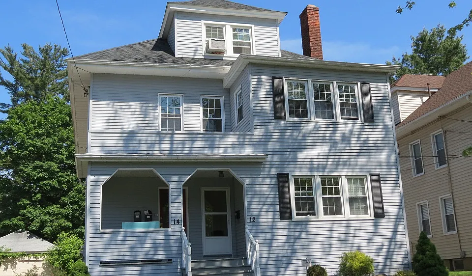 12 Bretton Rd #3
