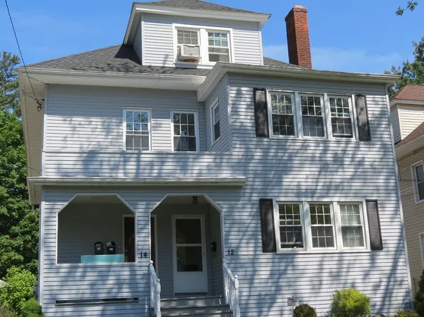 12 Bretton Rd #3, West Hartford, CT 06119