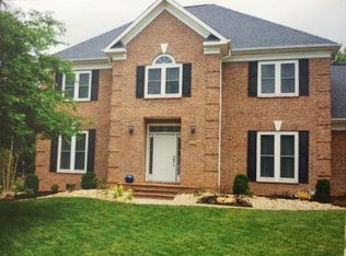 927 44th Avenue Ct NE, Hickory, NC 28601