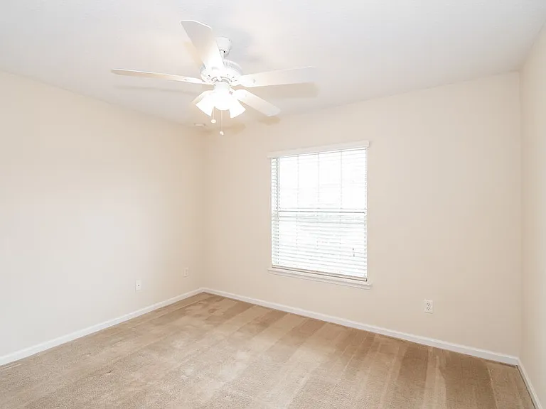 12100 Hayden Lakes Cir — Photo 13