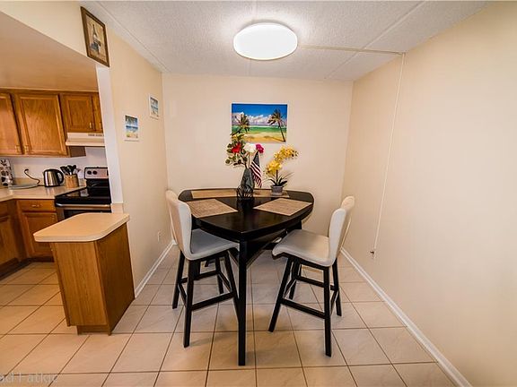 4th image of 1153 84th Ave N APT B