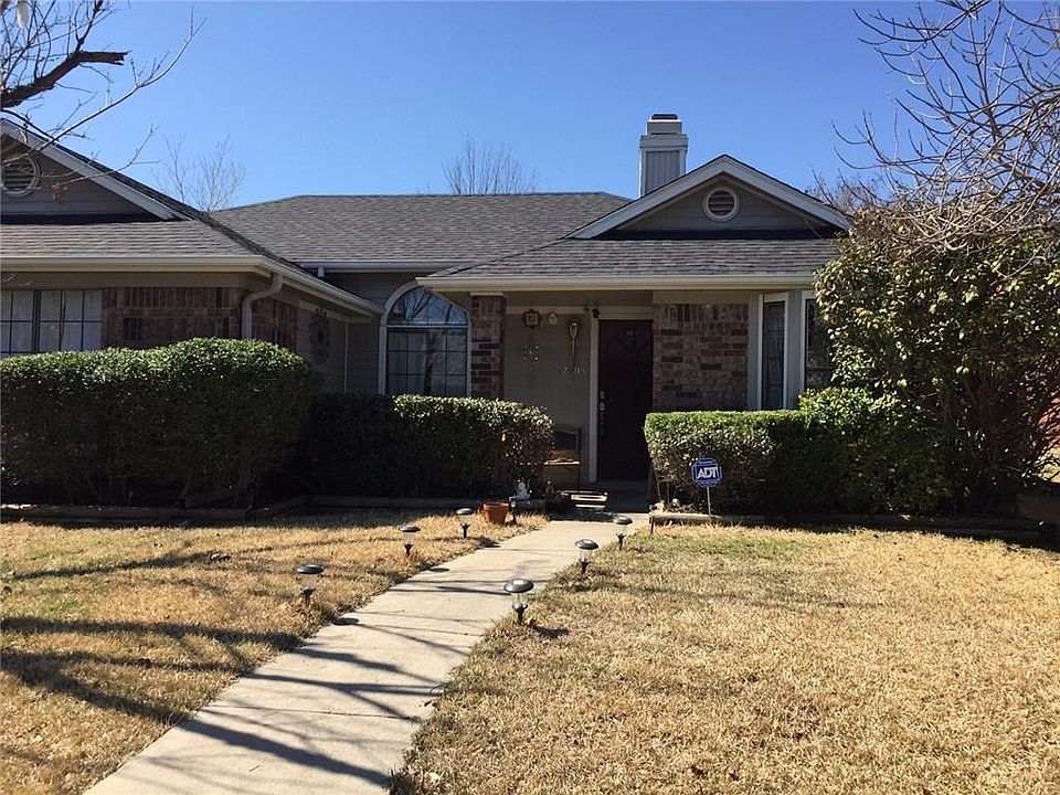 2nd image of 2905 Sierra Dr