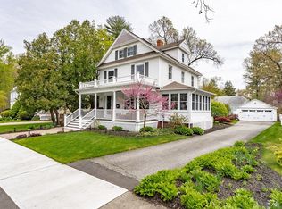 21 S Park Ave, Longmeadow, MA 01106