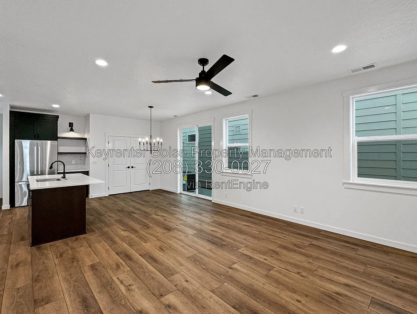 3 bed, 2.5 bath, 1791 sqft, $2,470 — Photo 2