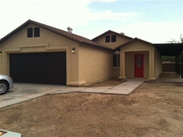 1st image of 979 S Deconcini Ave