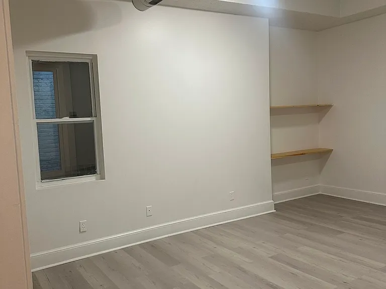 3920 Lorain Ave #3 — Photo 7