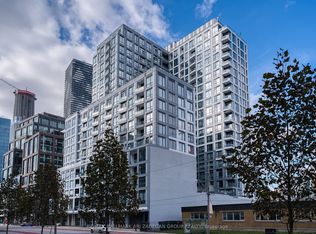 162 Queens Quay E, Toronto, ON M5A 1B4