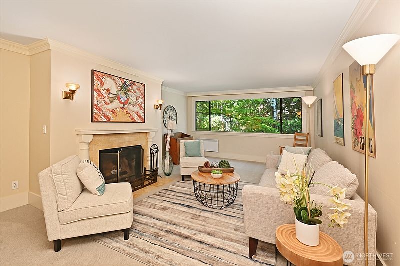 2nd image of 5858 NE Parkpoint Drive #F-203