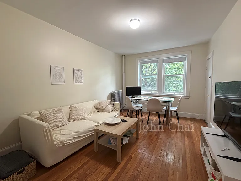 120 Washington St #1 — Photo 1