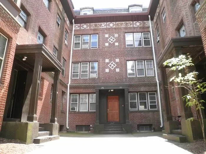 71 Medway St #1