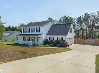 353 Shadowfield Acres Dr, Duncan, SC 29334