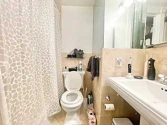 Rented by Century 21 Premier 