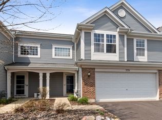 733 Lancaster Dr UNIT 733, Hampshire, IL 60140