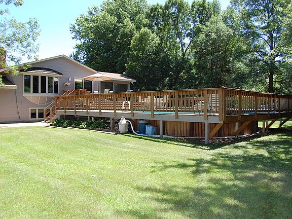 5th image of 16406 Isanti St NE