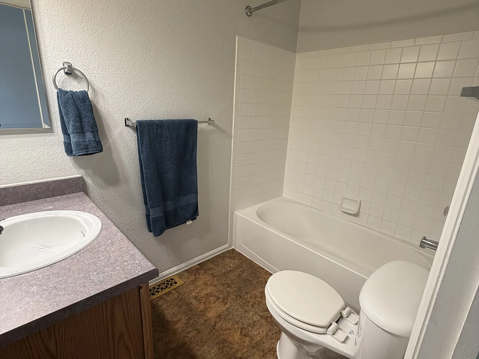 5831 Moon Ridge Dr — Photo 3