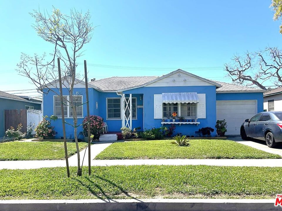 1st image of 2735 Barry Ave