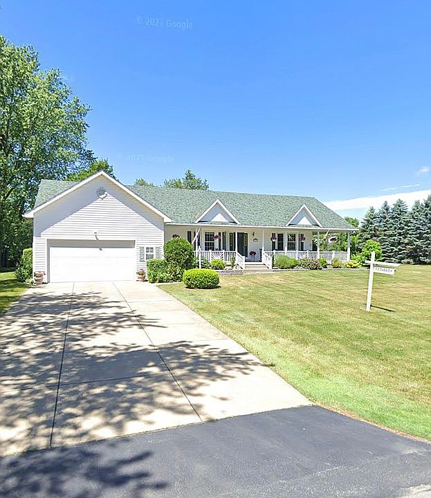 1st image of 4332 Roxbury Dr