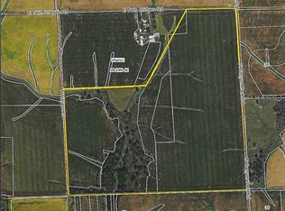 N Canyon Park Rd, Apple River, IL 61001