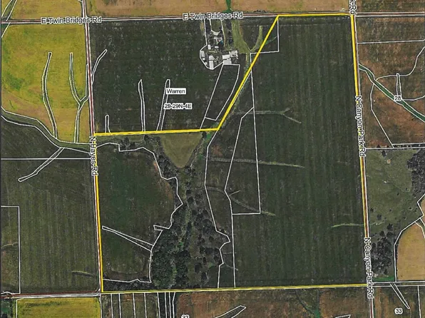 N Canyon Park Rd, Apple River, IL 61001