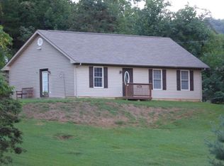 3062 Saunders Rd, Vinton, VA 24179