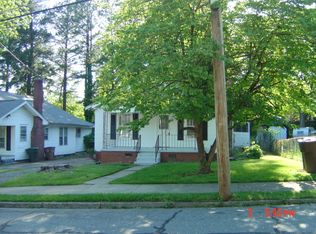 910 Lexington Ave APT B, Greensboro, NC 27403