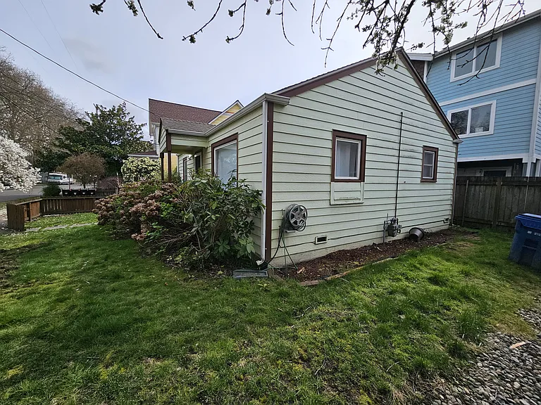 735 S Homer St — Photo 12