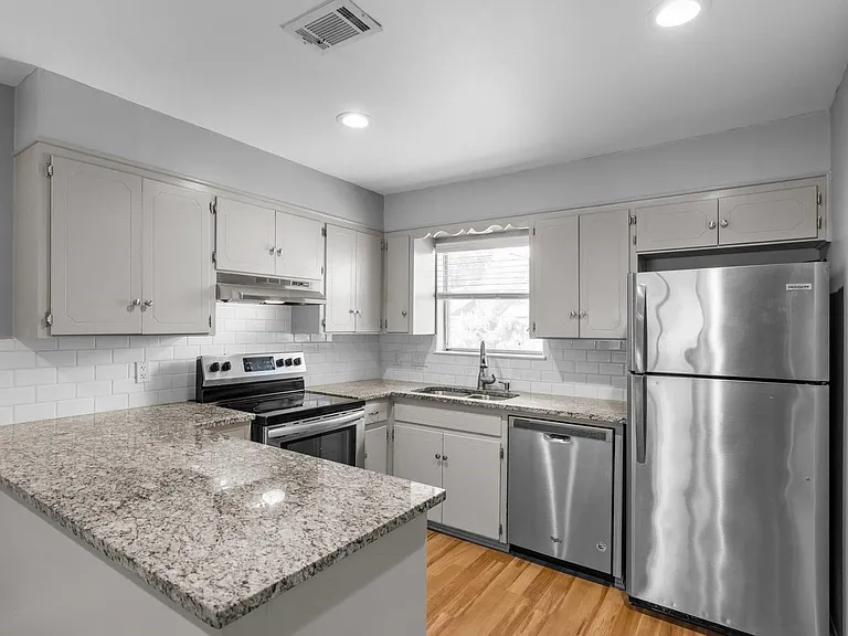 2205 Lanier Dr #A — Photo 5