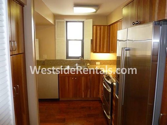 5th image of 666 Upas St Unit 405
