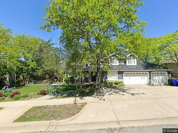 2 bed, 2000 sqft, $2,000 — Photo 1