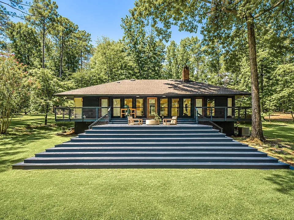227 Dogwood Trl