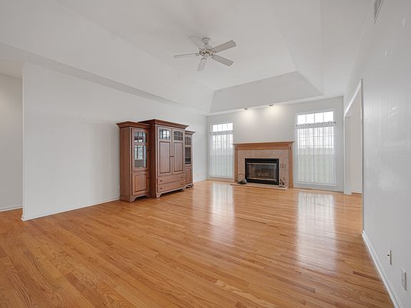 3rd image of 17214 Fieldstone Dr