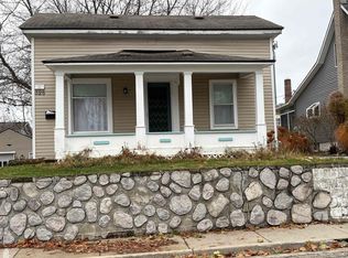 325 N Broadway St, Lake Orion, MI 48362