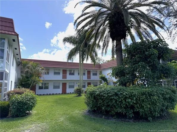 2600 SE Ocean Blvd APT Q3, Stuart, FL 34996