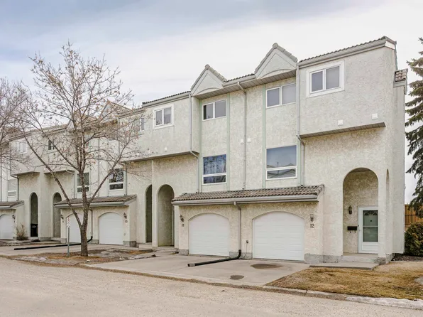 9520 174th St NW #11, Edmonton, AB T5T 5Z3