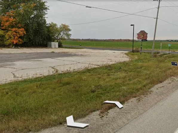 4885 COUNTY ROAD LL, Port Washington, WI 53074