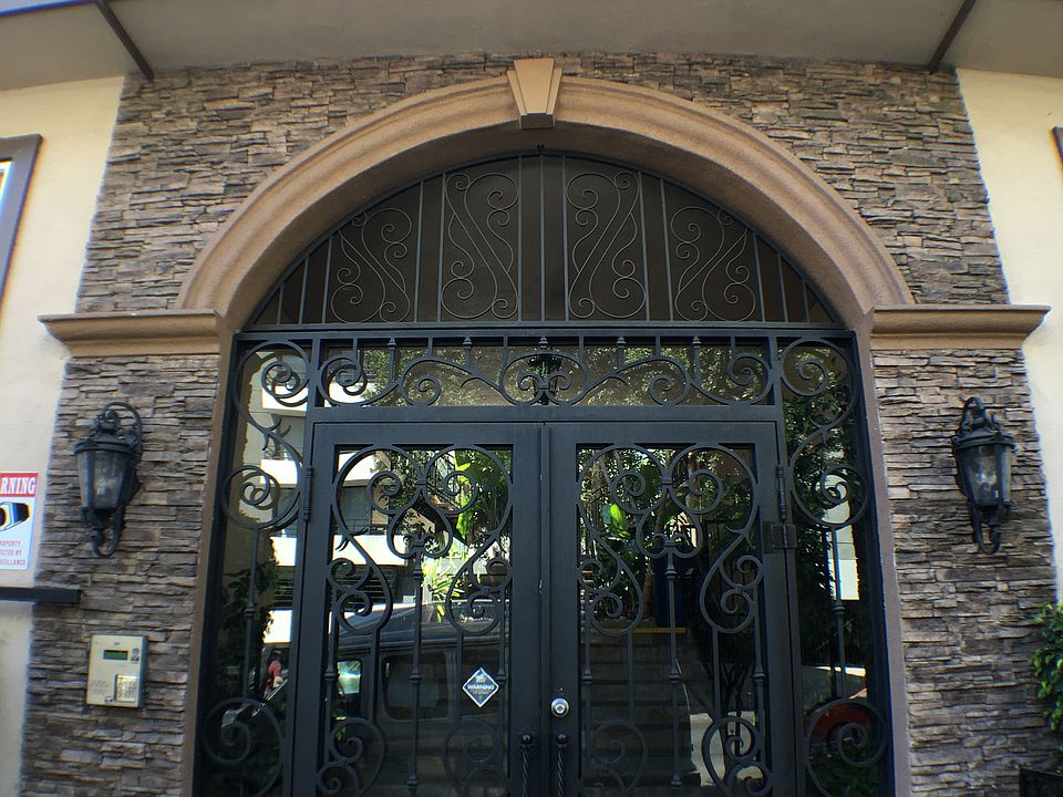 1st image of 1762 Orchid Ave #14