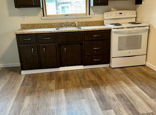 402 Clarkson Ave, Jessup, PA 18434