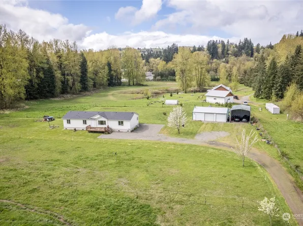245 Sakari Lane, Kelso, WA 98626