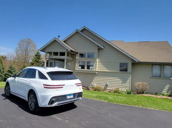 29 Tanager Ln, Galena, IL 61036