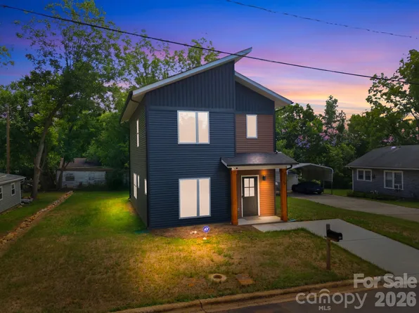 215 Green St, Salisbury, NC 28114
