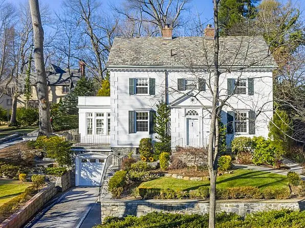 4655 Grosvenor Ave, Bronx, NY 10471