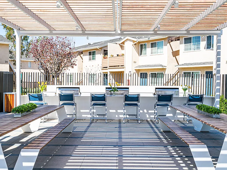 Madison Newport Apartment Homes — Photo 15