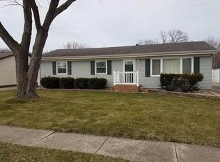 6584 Monument Ave, Portage, IN 46368