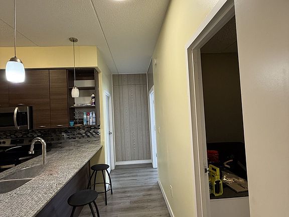 3rd image of 318 Spruce St Unit 1202