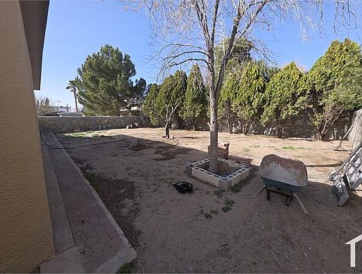4th image of 12205 Amstater Cir