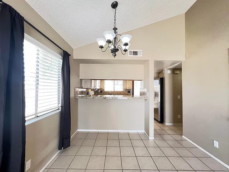 34001 Emily Way — Photo 6