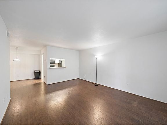 2nd image of 4637 Wild Indigo St #426