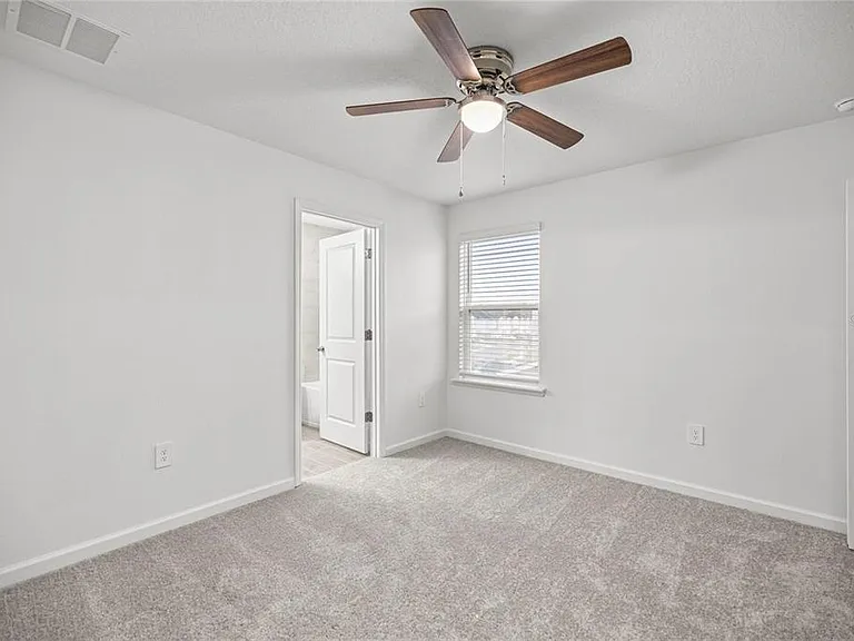 3644 SE 37th Ct — Photo 21